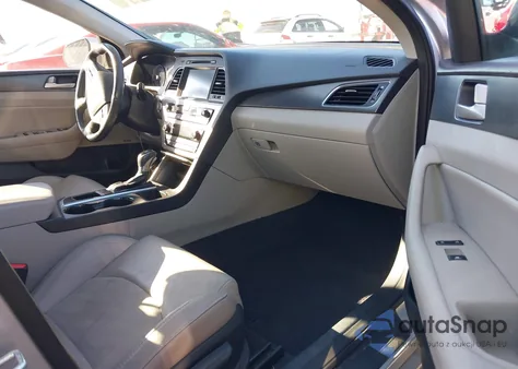 2016 Hyundai Sonata Sport z USA, uszkodzony, nr VIN 5NPE34AF9GH315612